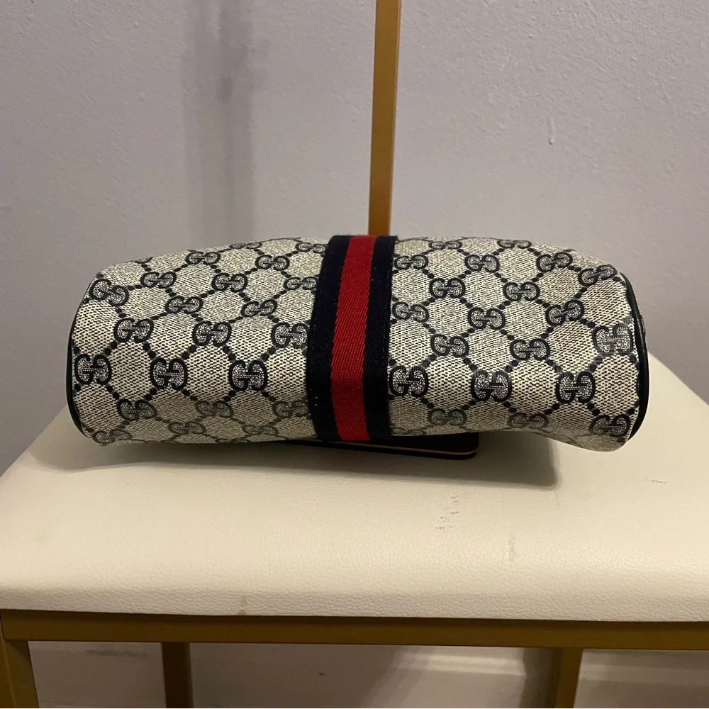 Authentic Gucci Parfums Vintage Clutch – Sherry Line, Navy Blue - Picture 3 of 7